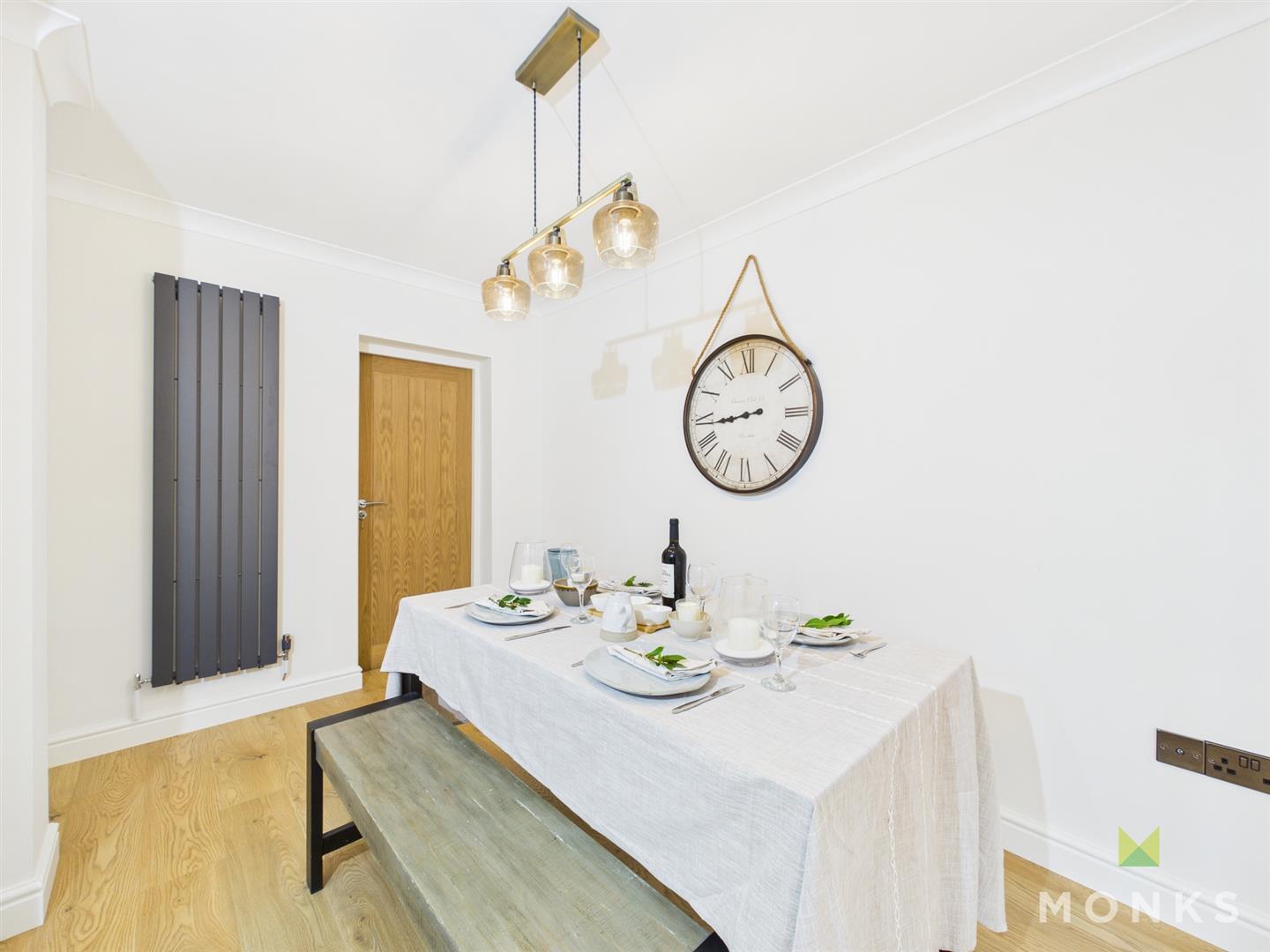 37 Llanforda Mead, Oswestry, SY11 1TS For Sale